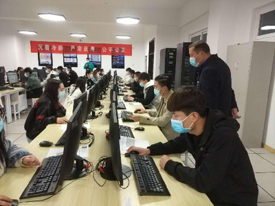 新疆烏魯木齊職業(yè)大學(xué)計(jì)算機(jī)軟硬件開(kāi)發(fā)專(zhuān)業(yè) 培養(yǎng)數(shù)字化時(shí)代的創(chuàng)新人才